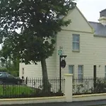 Bed & Breakfast Glenart House