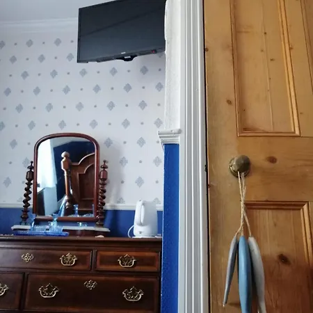 Glenart House 5*
