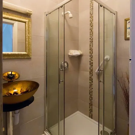 Glenart House Couette-café 3*