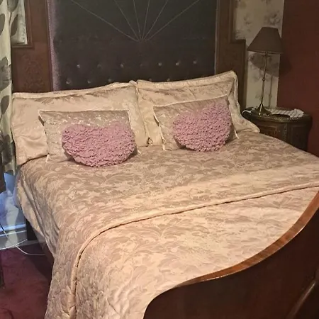 Glenart House טראמור