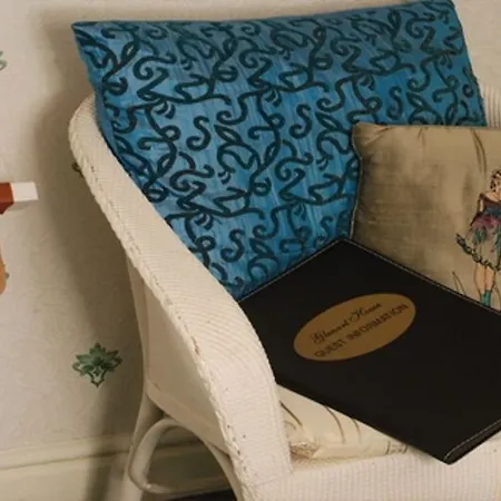 Glenart House Bed & Breakfast 5*