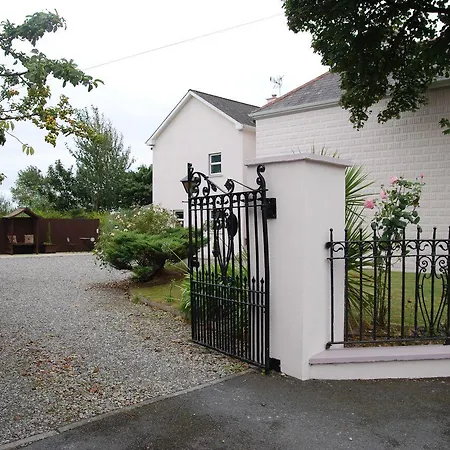 Glenart House Bed & Breakfast 5*