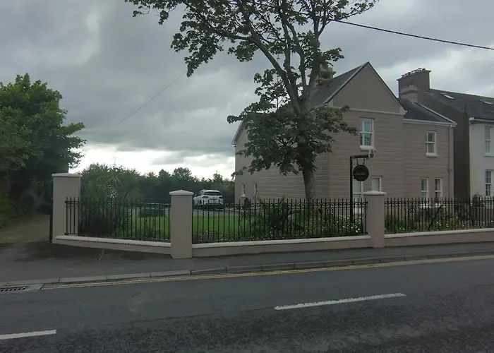 Glenart House Bed & Breakfast