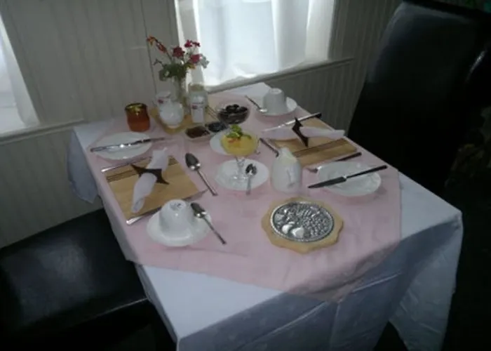 Glenart House Bed & Breakfast